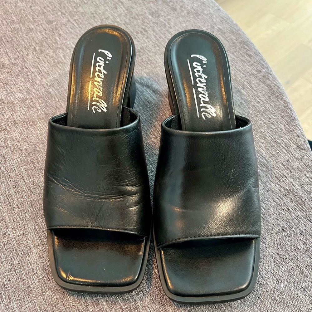 Black Mules Size 38/8 - L’Intervalle